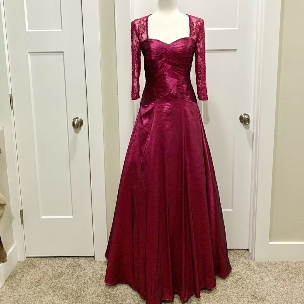 Custom Vintage Gorgeous Lace Beaded Gown